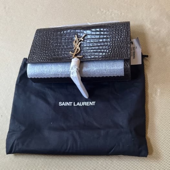 Yves Saint Laurent Handbags - YSL - Saint Laurent - Medium Kate Tassel Bag – Crocodile –deep, chocolate brown